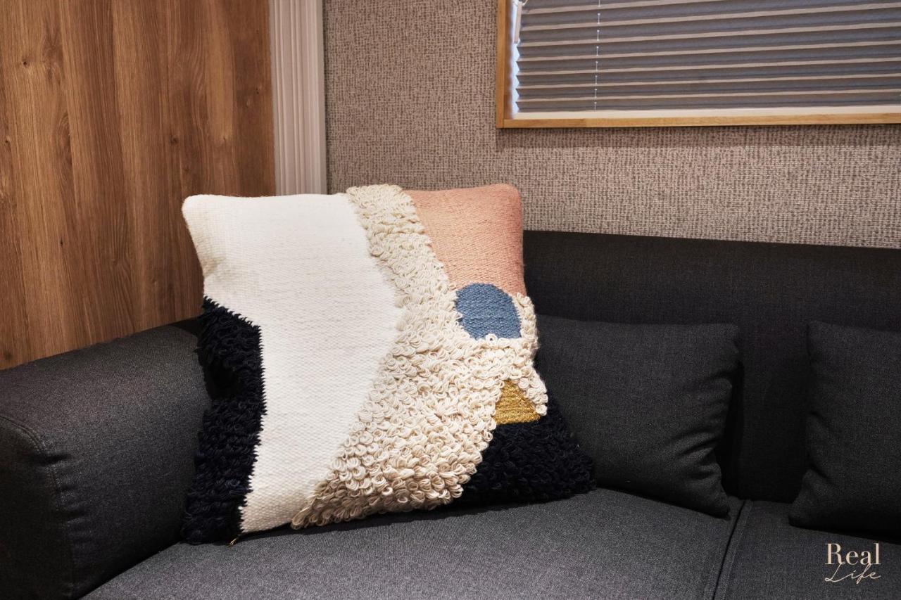 Real Life Sangenjaya Apartment Tokyo Exterior photo